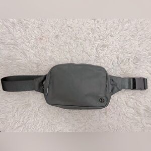lululemon Everywhere Belt Bag Large